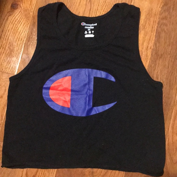 Crop top - Picture 1 of 1